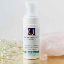 Charger l&#39;image dans la galerie, QClear Salicylic Purifying Foam/ Mousse Purifiante Salicylique
