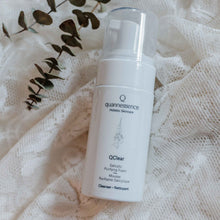 Charger l&#39;image dans la galerie, QClear Salicylic Purifying Foam/ Mousse Purifiante Salicylique

